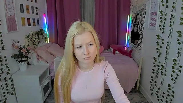 Laly_Peach live XXX chat