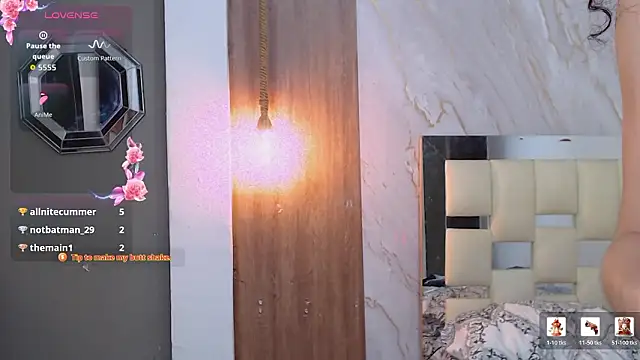 honeymoon_12 Live XXX Chat