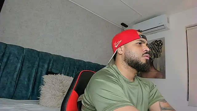 Harrishairy webkamerás műsora