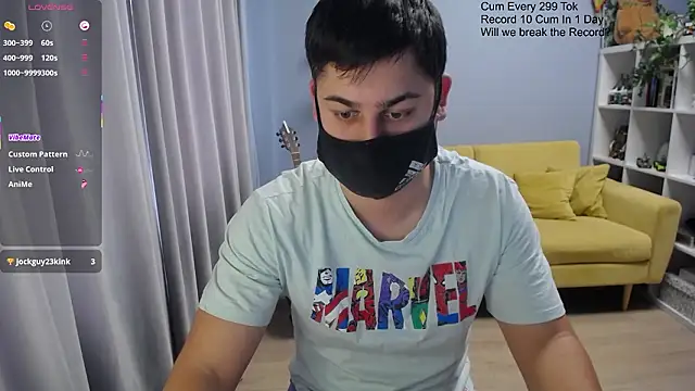 Tomguys webkamerás műsora