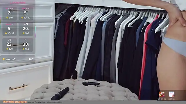 Piercedperfection webkamerás műsora