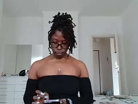 Chat +18 de MasterIndigo ao vivo