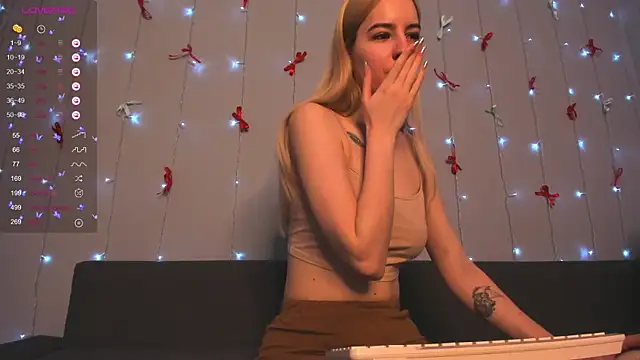 Fire_moth Live XXX-Chat