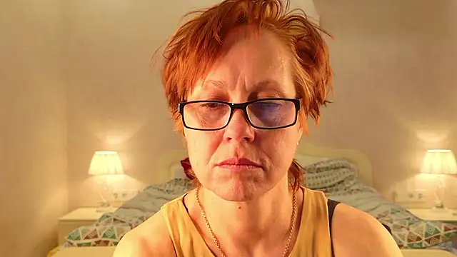 LioraWeiss 即時 XXX 聊天