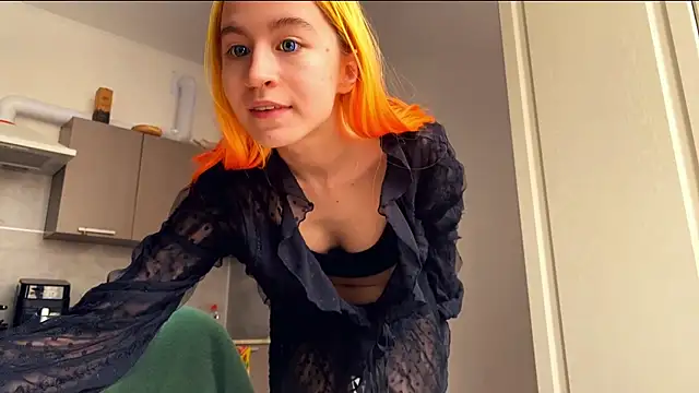 EmilyHeinのウェブカメラショー