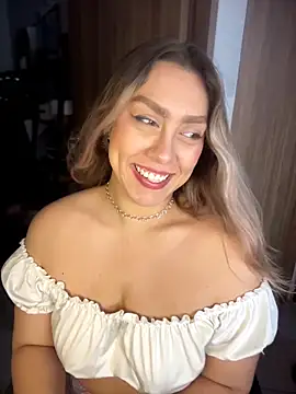 Im_sophiie: онлайн-секс-чат