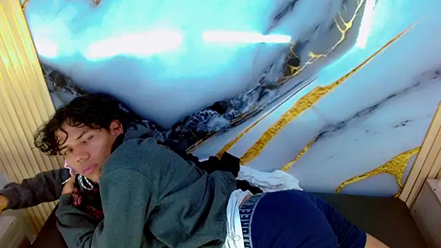 DaviidBuckx_ Adlı Modelin Web Kamerası Şovu