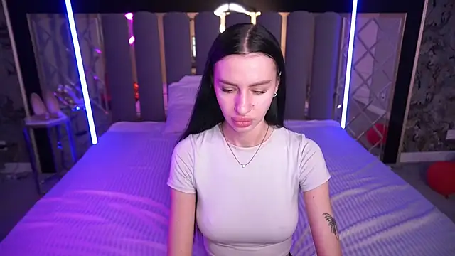 Chat XXX en directo de Snow_WhiteeeX