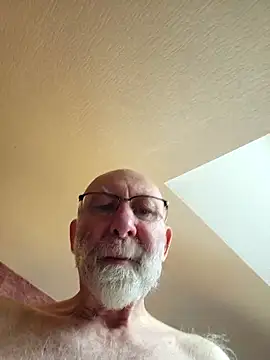 briochin's Webcam Show