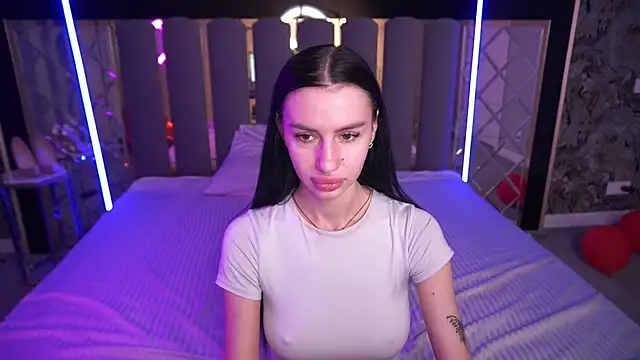 Chat +18 de Snow_WhiteeeX ao vivo