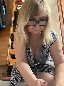 Show de Irina2909@xh na webcam