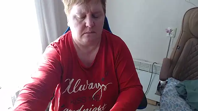 Bertie_Adeline Chat XXX in diretta