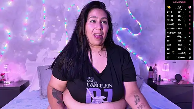 emmajohnss 现场XXX聊天