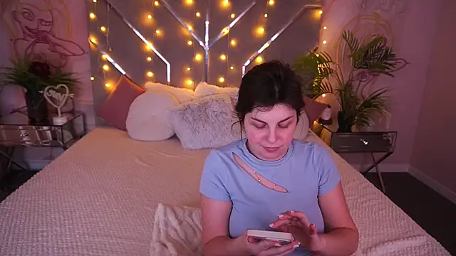 دردشة MirandaWong الجنسية المباشرة