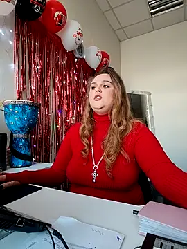 Juicy_PeachLux élő XXX-chatje