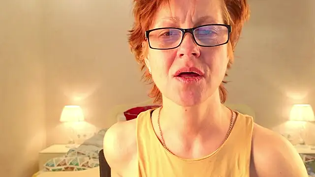 Chat XXX en directo de LioraWeiss