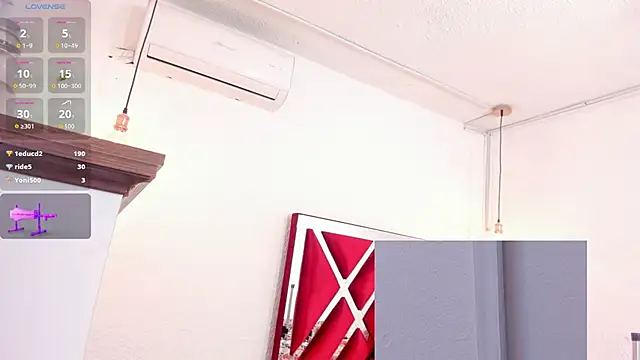 Czat XXX na żywo – VALERIAQUEENTS__