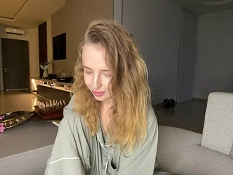 Show modela Nura_n_Sarah na web-kameri