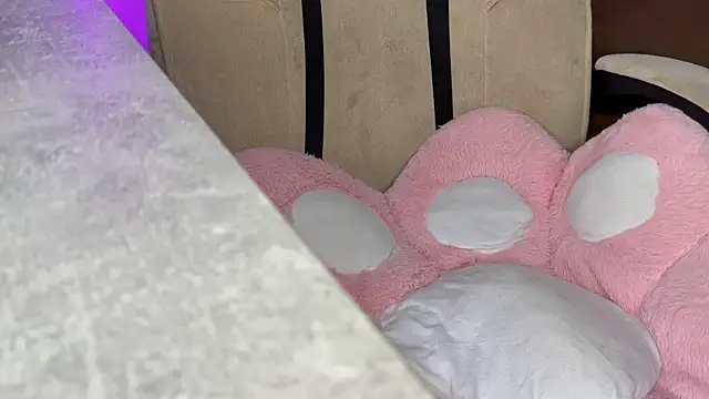 Chatroom XXX en direct de MarlynRobertsen