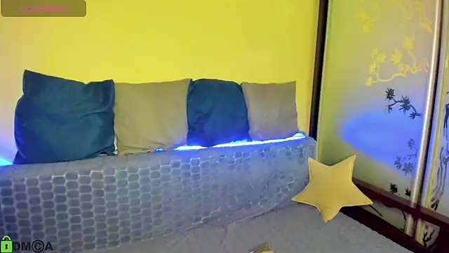 Онлайн чат XXX SelinLi