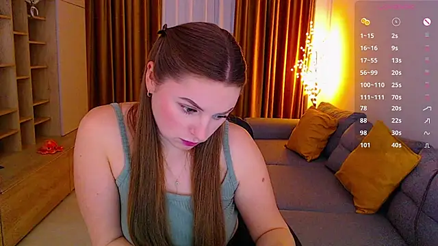 _Mia_Adams élő XXX-chatje