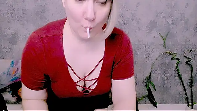 دردشة Djullia الجنسية المباشرة