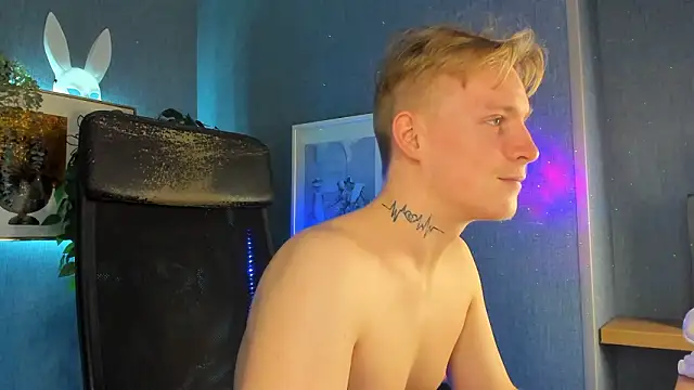 AlexxSweet Chat XXX in diretta