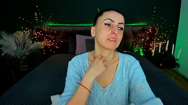 Rebecca_Diamond 现场XXX聊天