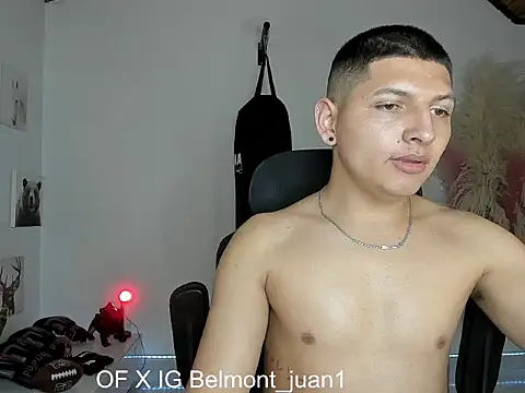 A_lejandro_08 Show Webcam