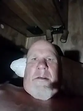 Reddog833 Webcamshow