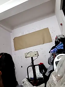 Chat +18 de KumarSilencesex21 ao vivo