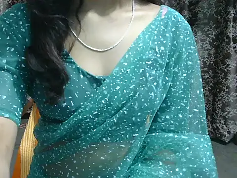 Živý XXX chat Adorable_Ayesha