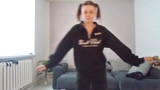 Ammymia 现场XXX聊天