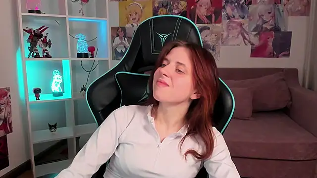 XXX chat uživo modela FreyaVey