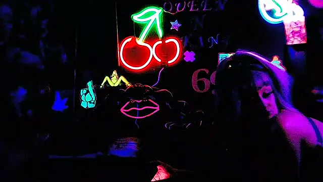 DaddyAndSplashQueen 网络视讯表演