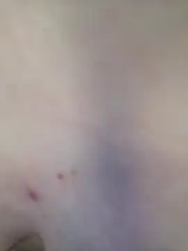 AkuManis webcam show