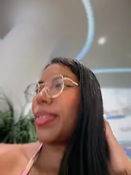 XXX chat uživo modela SheenaBrooke