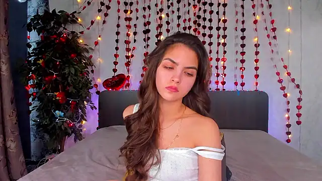 Milana_Crystal_ Adlı Modelin Canlı XXX Sohbeti