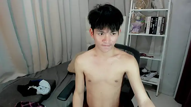 urtwinkjoshx: διαδικτυακό σόου στην κάμερα