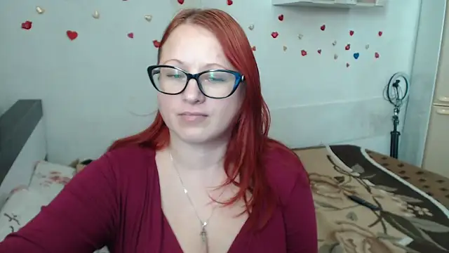 Lilia4joy: онлайн-секс-чат