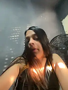 XXX chat uživo modela OrianaXclusive