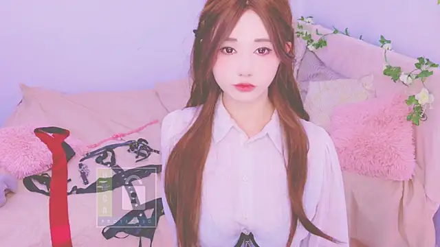 แชท XXX สดของ LongoriaEva