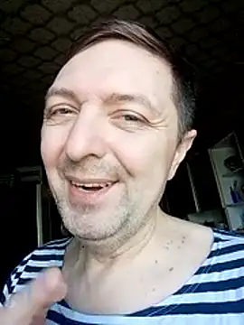 Pokaz2020 现场XXX聊天