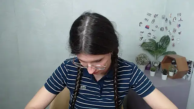 دردشة MaryEm976 الجنسية المباشرة