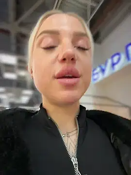 XXX chat uživo modela pinkstar_