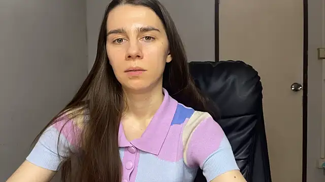 Chat +18 de SassyJessi ao vivo