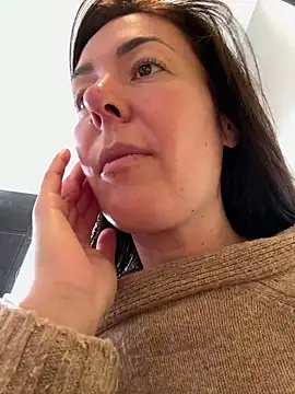 eveangelll: онлайн-секс-чат