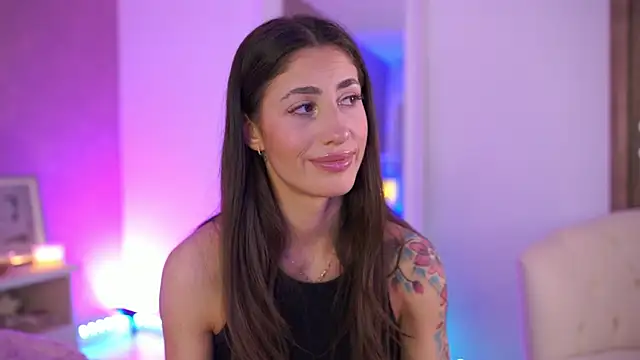 Czat XXX na żywo – OhhAisha