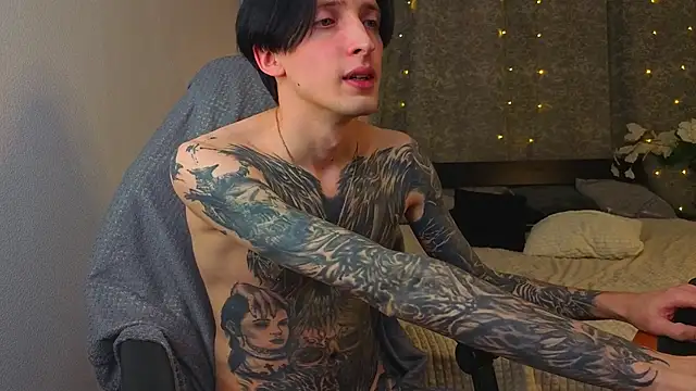 Martin_Jin: онлайн-секс-чат