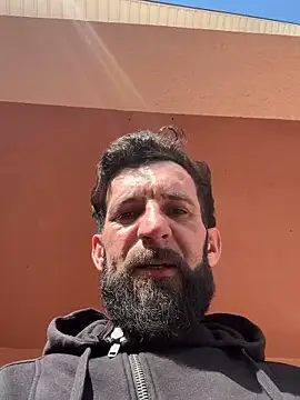 Michel_huge Chat XXX in diretta